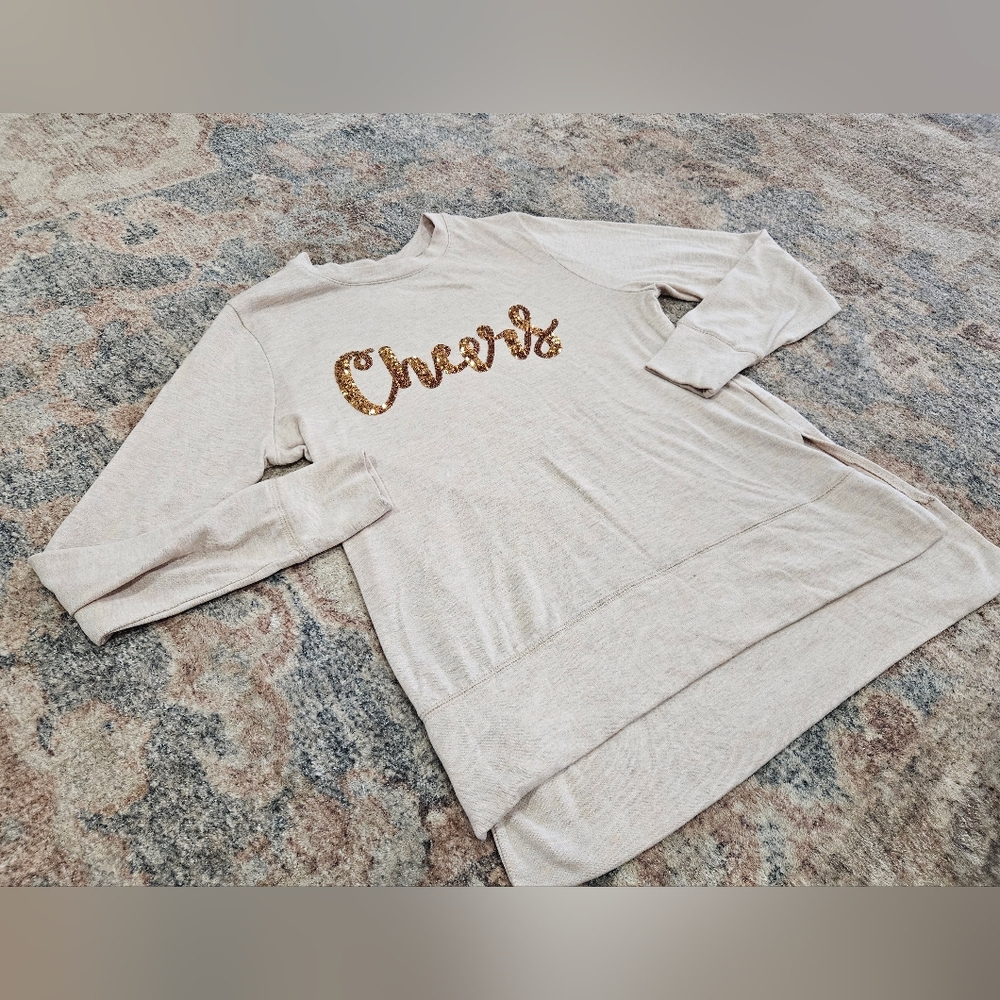 HOLIDAY TIME graphic Long Sleeve Sequin CHEERS - Small